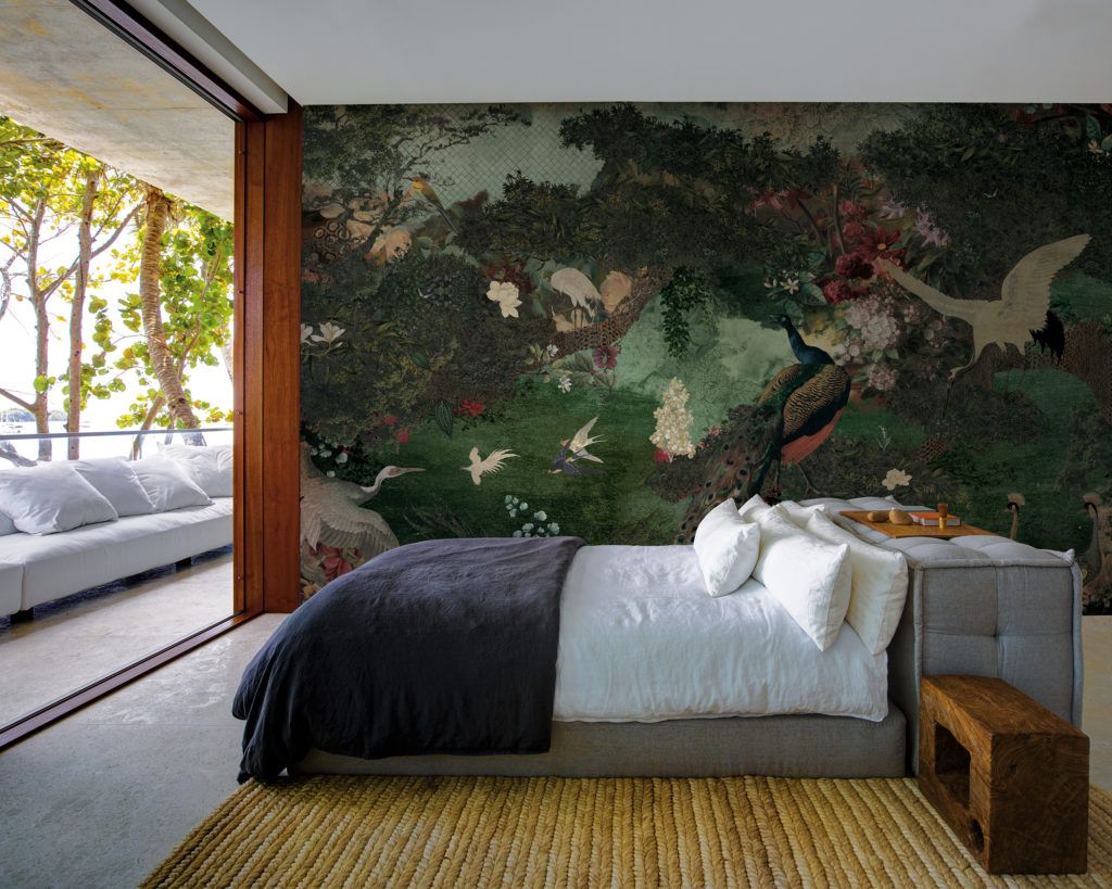 The best wallpaper patterns for bedrooms